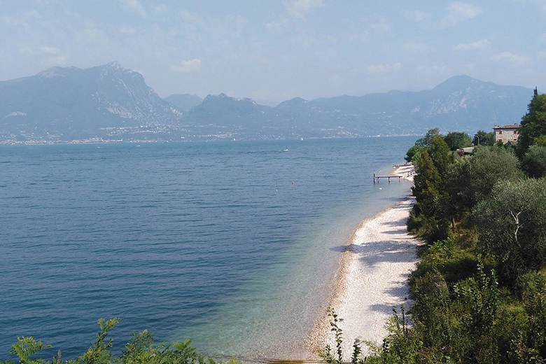 Strände am Gardasee am veronesischen Ufer